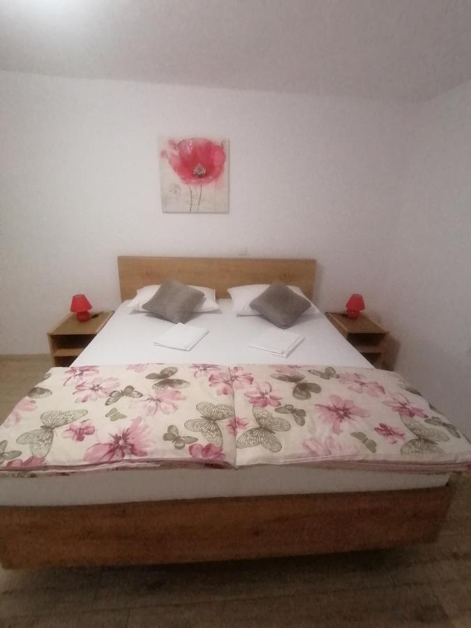 Apartment Maris Posedarje Luaran gambar